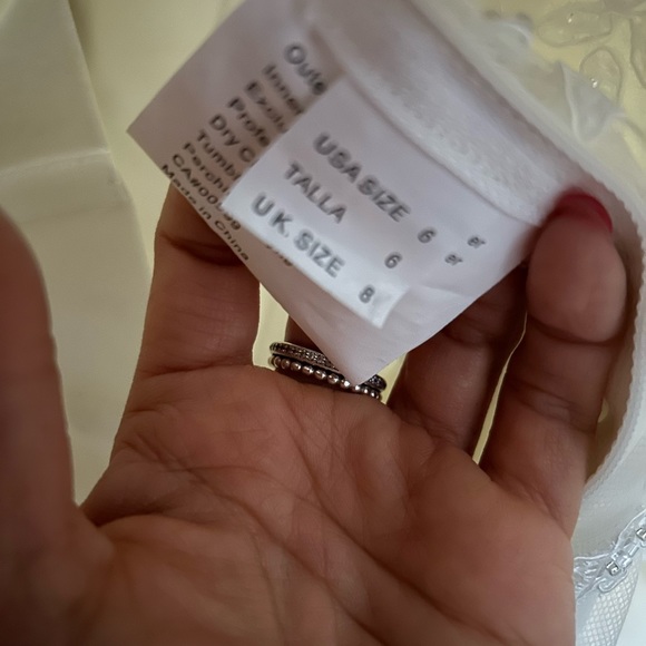 Mori Lee Wedding Dress. Size 6. No alterations. - Picture 6 of 8